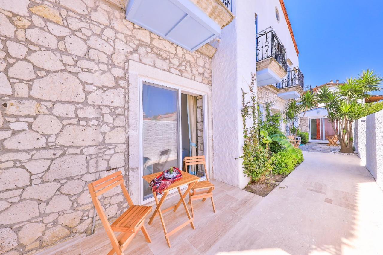 Lale Lodge Hotel Alacati Exterior photo