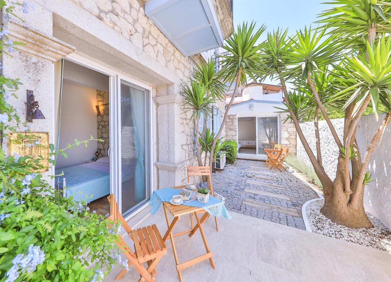 Lale Lodge Hotel Alacati Exterior photo