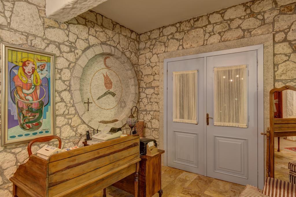 Lale Lodge Hotel Alacati Exterior photo
